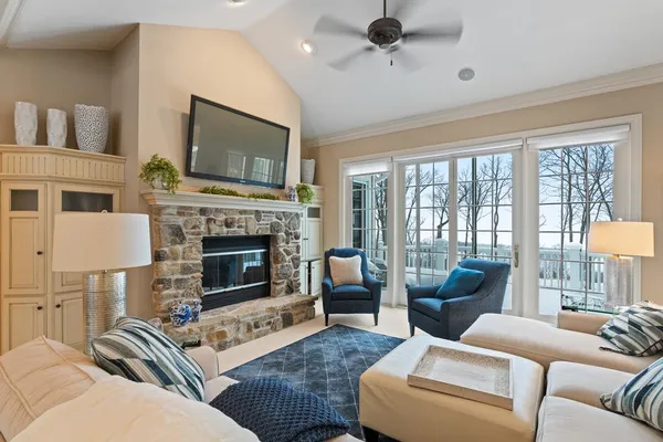 $840,000 | 7309 McIntosh Way, Unit 1304, Egg Harbor, WI 54209