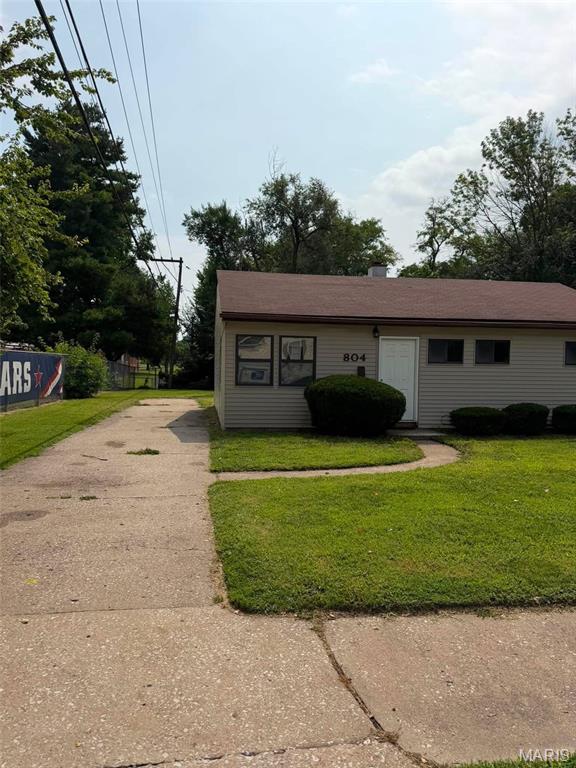 804 Royal Heights Road Belleville, IL 62226 - Photo 2 of 14 Gallery Image 2