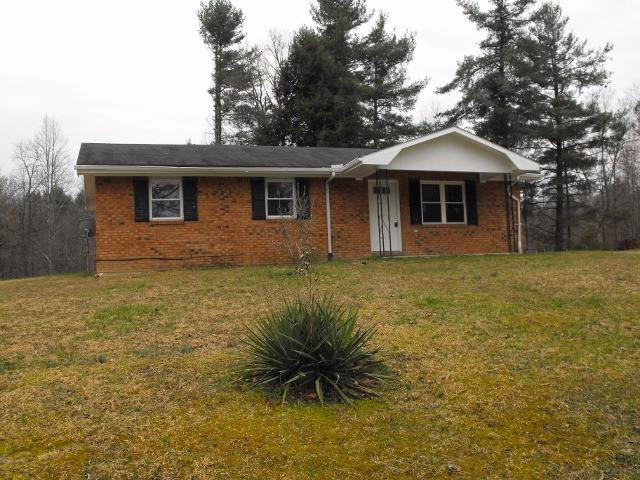 2527 Quillen Chapel Road Campton, KY 41301 - Photo 3 of 31 Photo 3