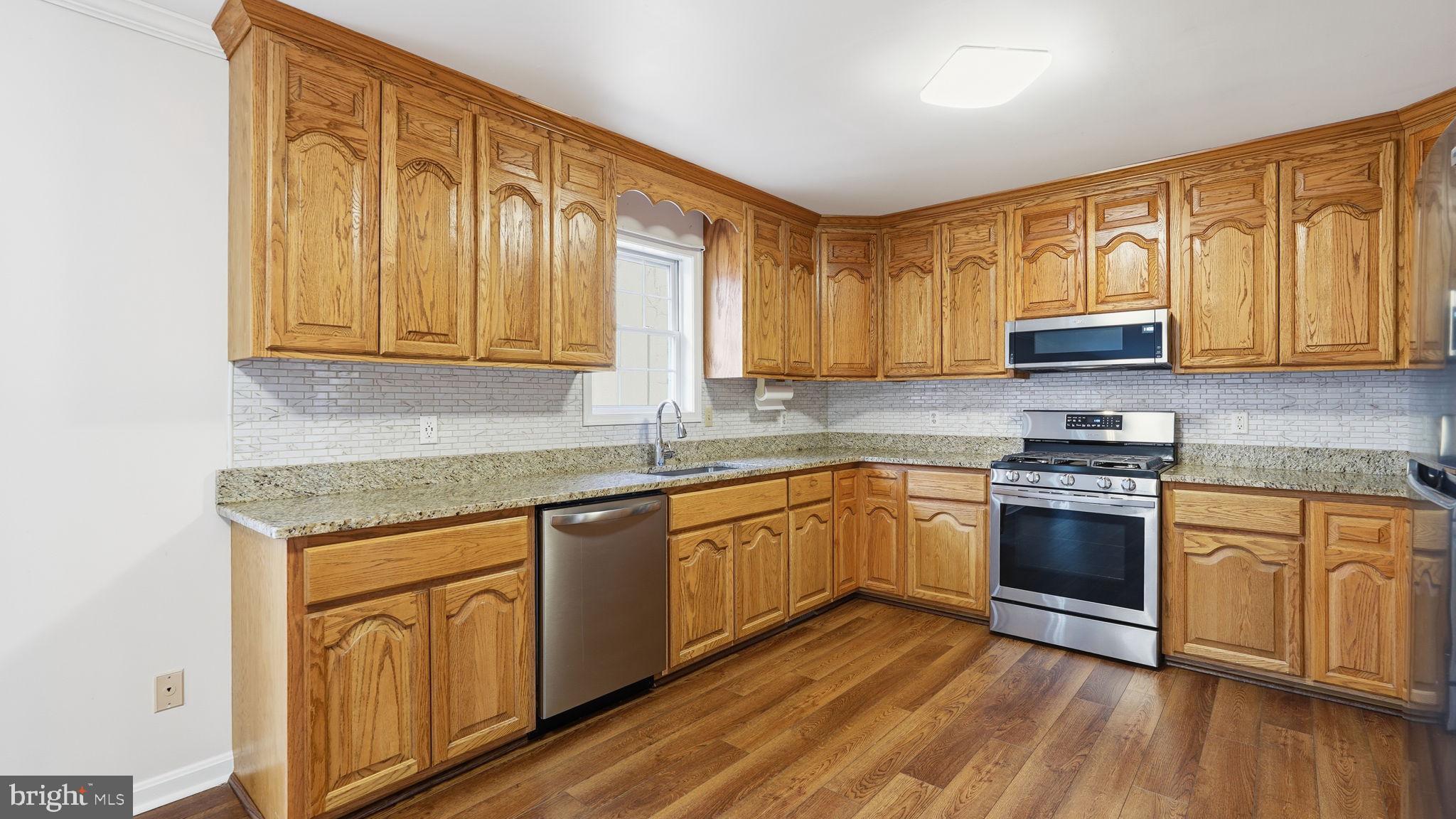 14630 North Rapidan Road Fredericksburg, VA 22407 - Photo 2 of 35 CUSTOM HANDMAID SOLID WOOD CABINETS