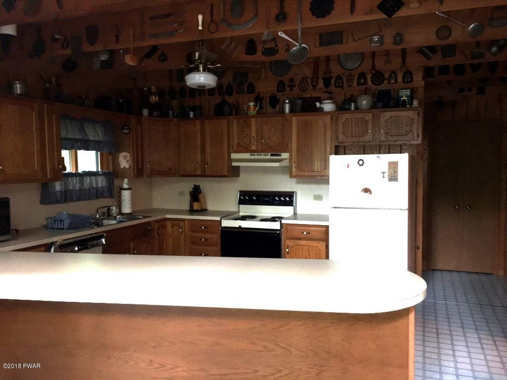 2678 Rockway Road Lake Ariel, PA 18436 - Photo 4 of 44