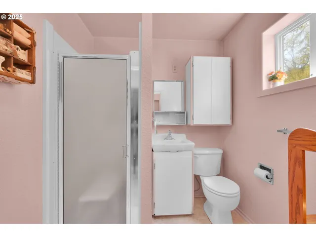 $639,000 | 1878 Trails End Lane, Sutherlin, OR 97479