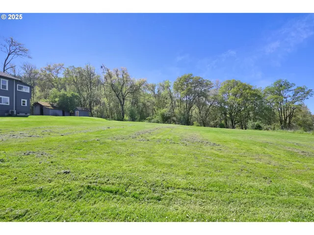 $639,000 | 1878 Trails End Lane, Sutherlin, OR 97479