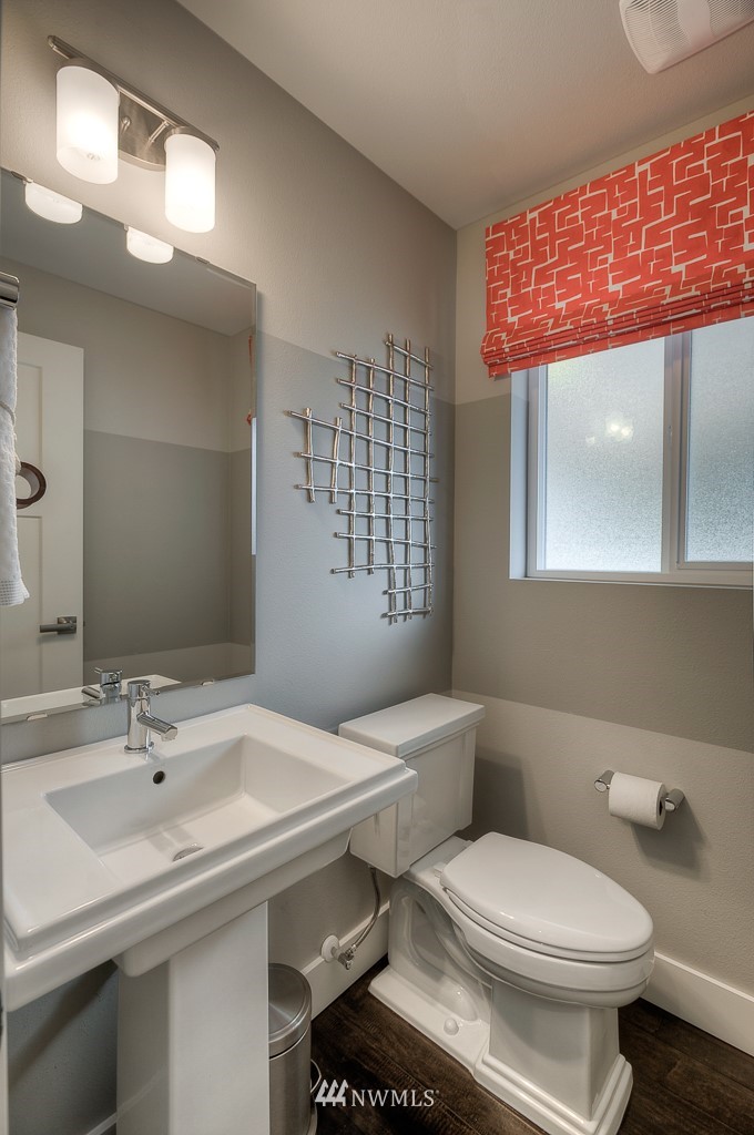 22518 42nd Drive Southeast, Unit 22 Bothell, WA 98021 - Photo 3 of 21 Gallery Image 3