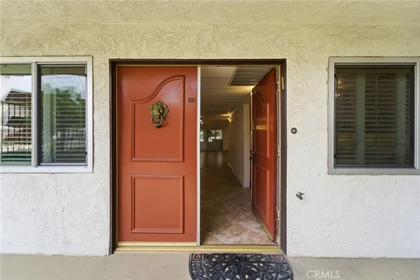 $3,345 | 5315 Yarmouth Avenue, Unit 101, Encino, CA 91316