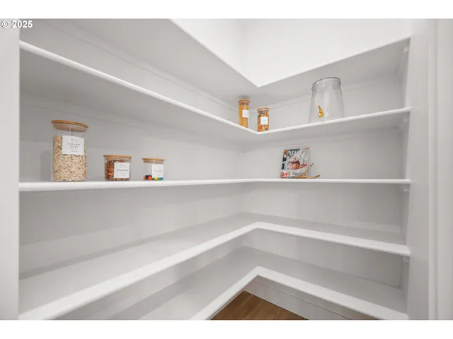 $849,900 | 1420 Southeast 188th Avenue, Vancouver, WA 98683