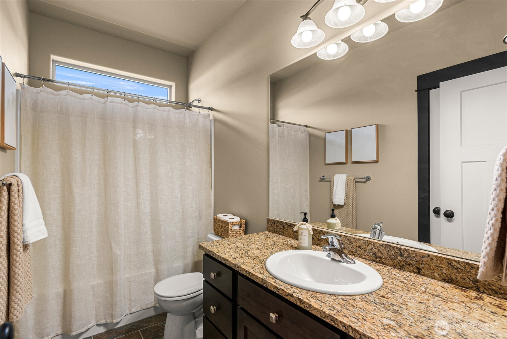 2777 Northwest Arlenes East Wenatchee, WA 98802 - Photo 31 of 40