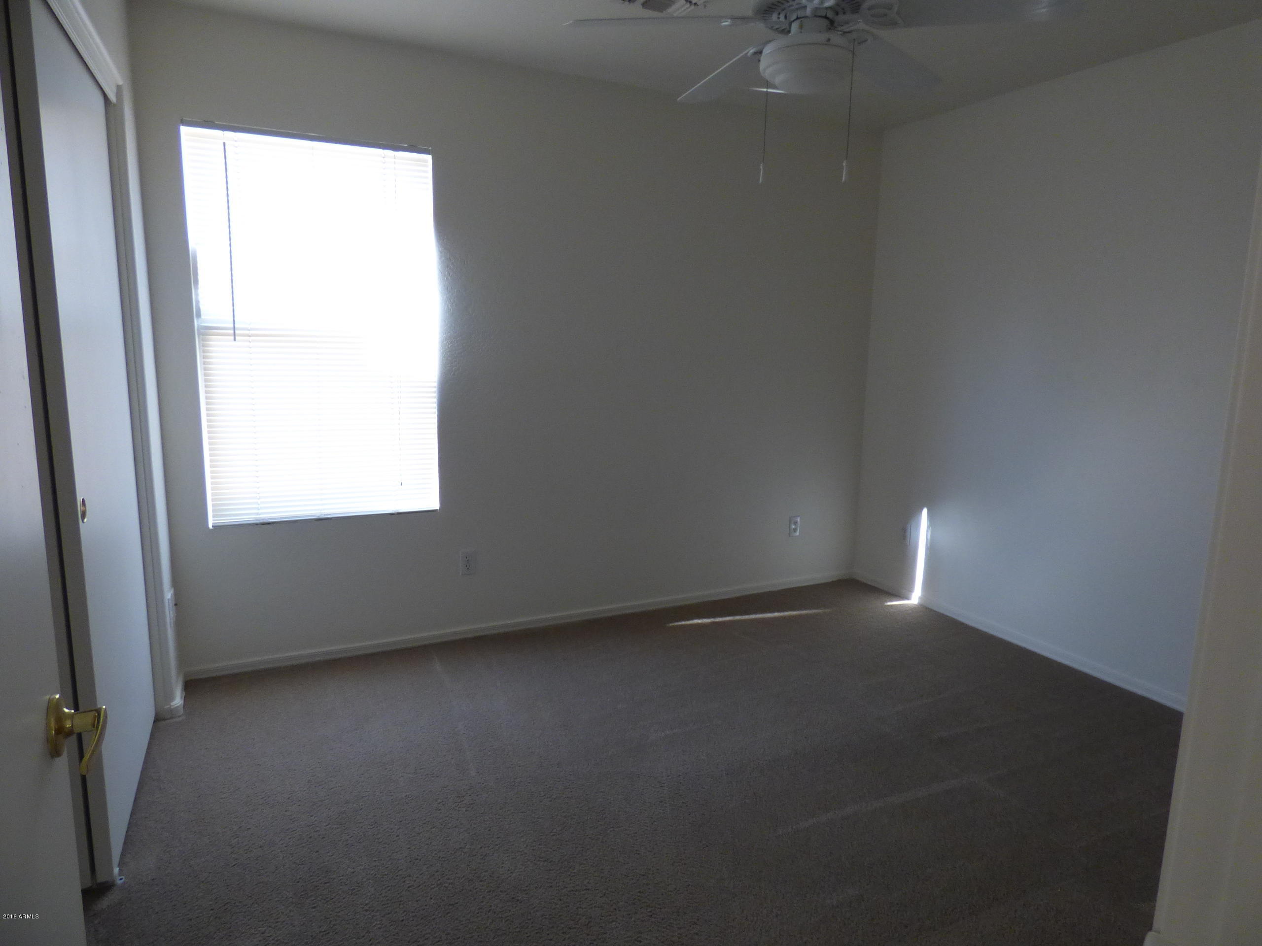 16628 North 19th Street Phoenix, AZ 85022 - Photo 9 of 15 P1030202