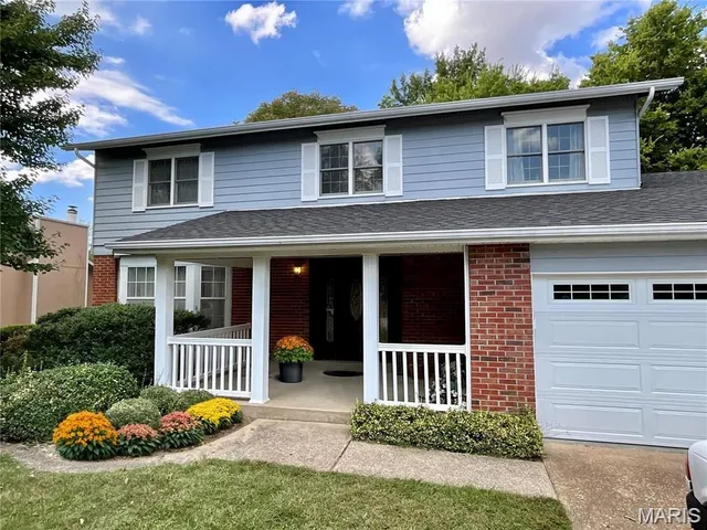 $345,000 | 1615 Treetop Drive, St. Charles, MO 63303