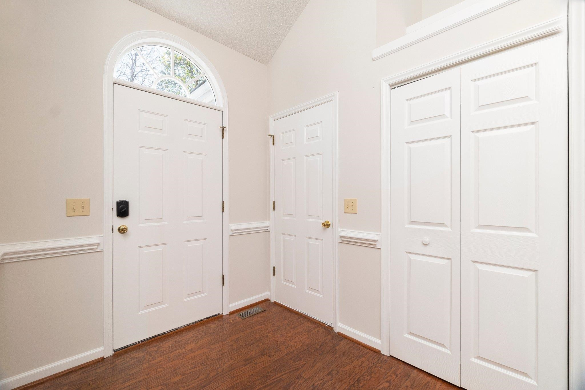 2801 Westwick Court Raleigh, NC 27615 - Photo 5 of 29 Foyer