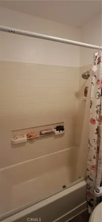 $525,000 | 11150 Glenoaks Boulevard, Unit 223, Pacoima, CA 91331