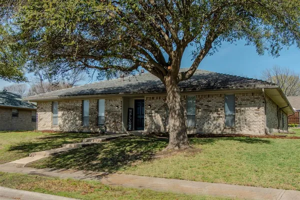 $350,000 | 5902 Fawn Valley Lane, Rowlett, TX 75089