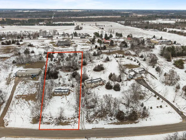 $199,900 | W5492 Bend Road, Princeton, WI 54968