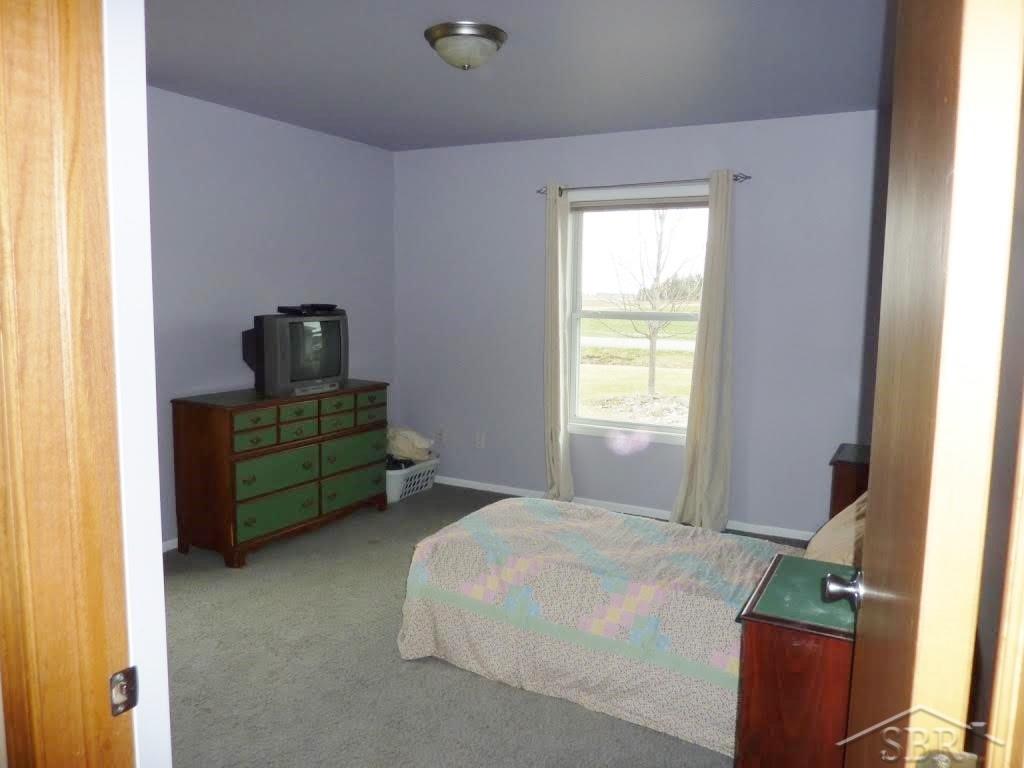 4439 Kochville Road Saginaw, MI 48604 - Photo 15 of 24 31285176-14.JPG
