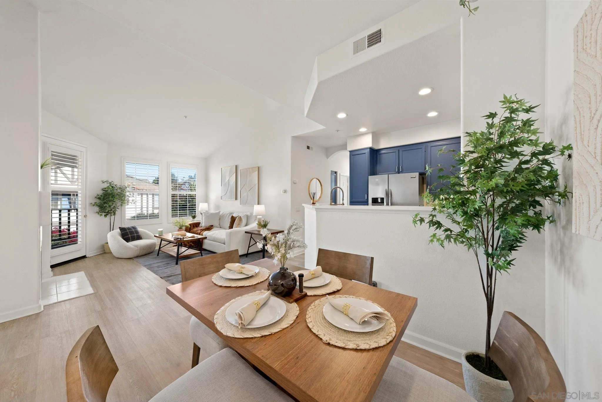 549 Sweet Pea Place Encinitas, CA 92024 - Photo 6 of 29