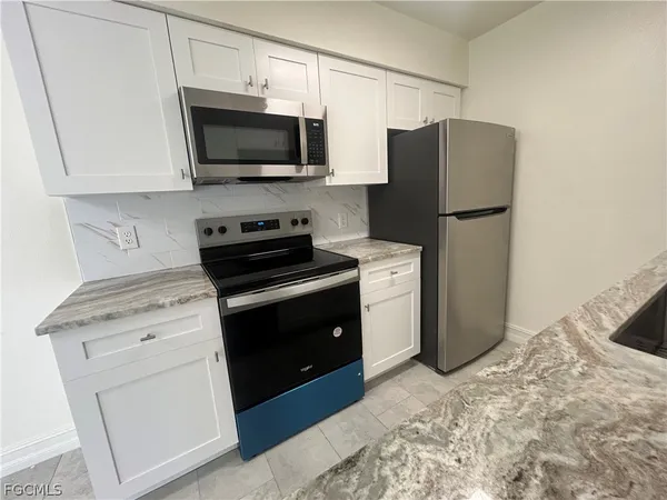 $1,000 | 5315 Summerlin Road, Unit 1502, Fort Myers, FL 33919