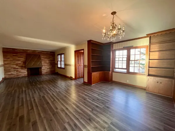 $150,000 | 612 10th Street Southwest, Willmar, MN 56201