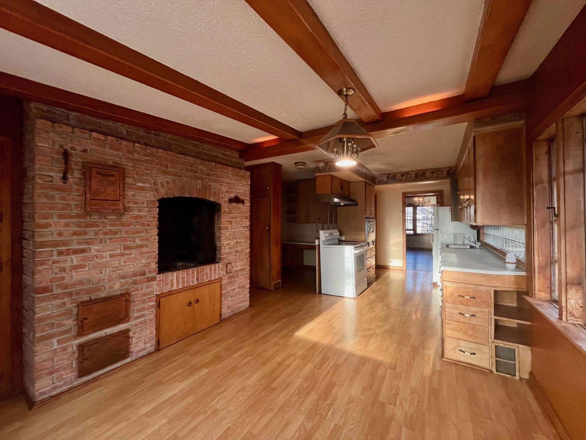 612 10th Street Southwest Willmar, MN 56201 - Photo 5 of 12