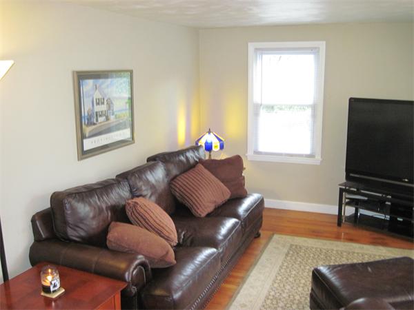 830 Newbury Street Springfield, MA 01104 - Photo 3 of 14 Gallery Image 3