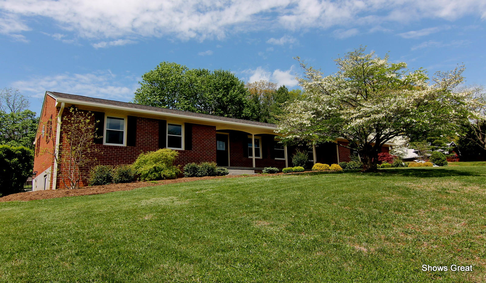 2631 Trinity Road Troutville, VA 24175 - Photo 2 of 79 IMG_0119