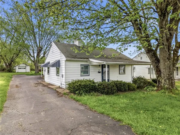 $115,000 | 1919 West Washington Street, New Castle, PA 16101