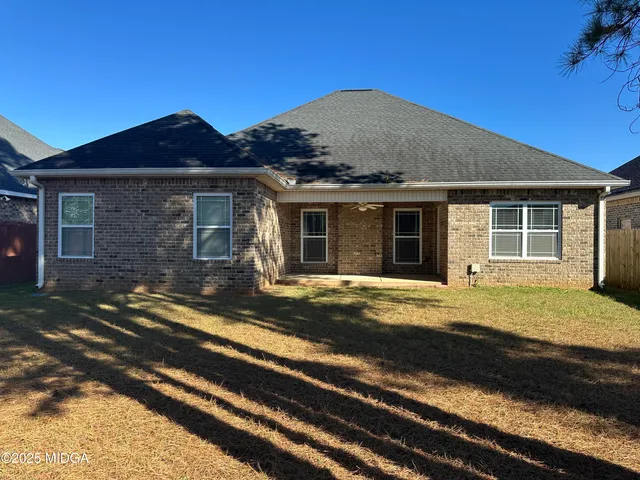 $260,000 | 110 Pilgrim Mill Trail, Warner Robins, GA 31093