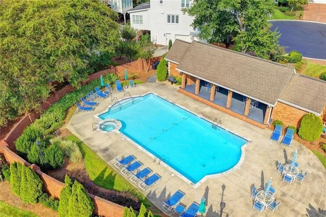 $699,900 | 1960 Clairborne Court, Atlanta, GA 30338