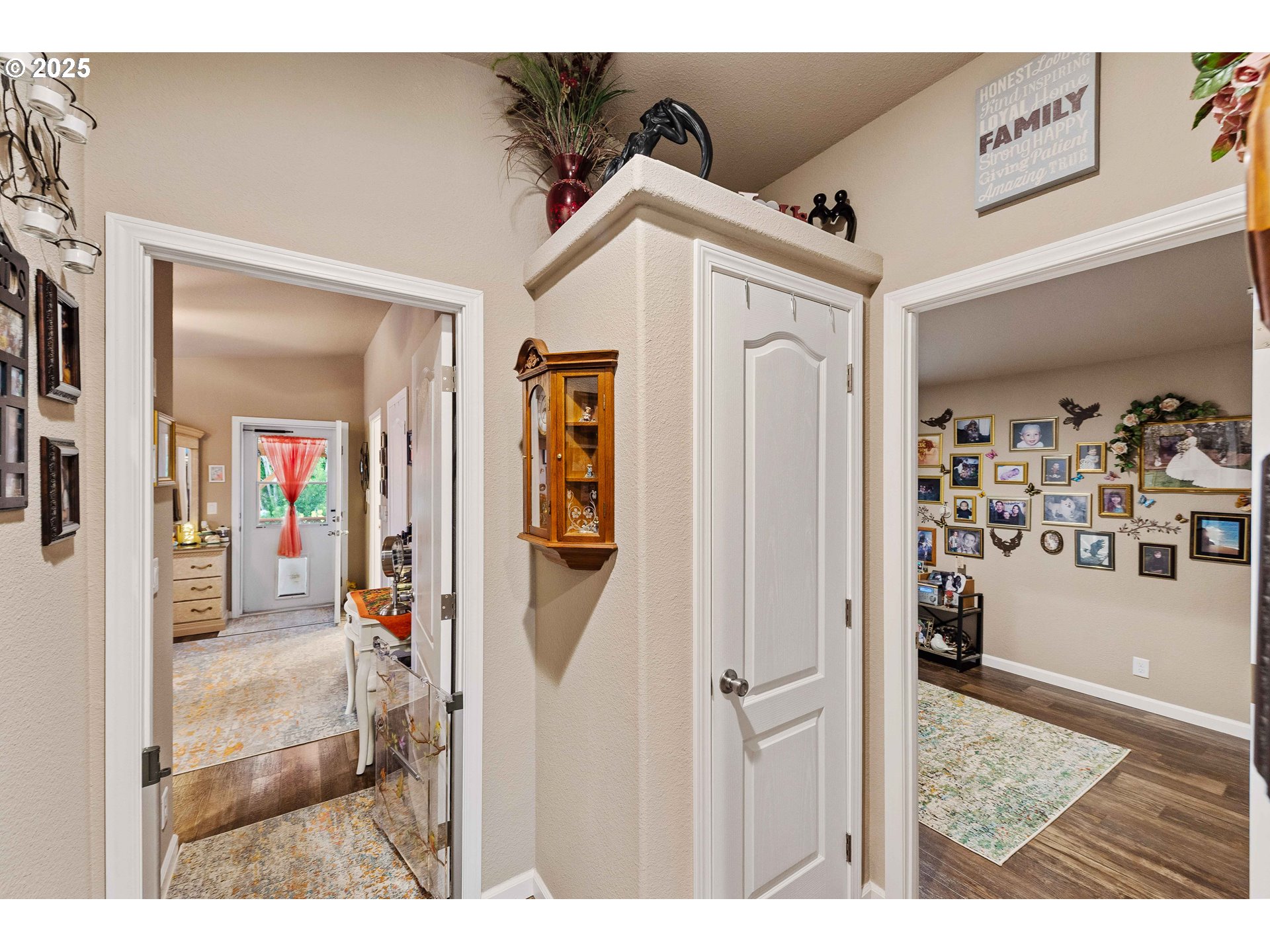 1060 Cedar Loop Lakeside, OR 97449 - Photo 23 of 36 Bedroom