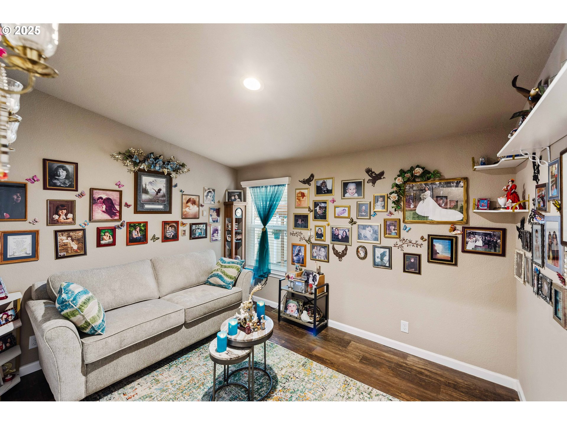 1060 Cedar Loop Lakeside, OR 97449 - Photo 25 of 36 Garage