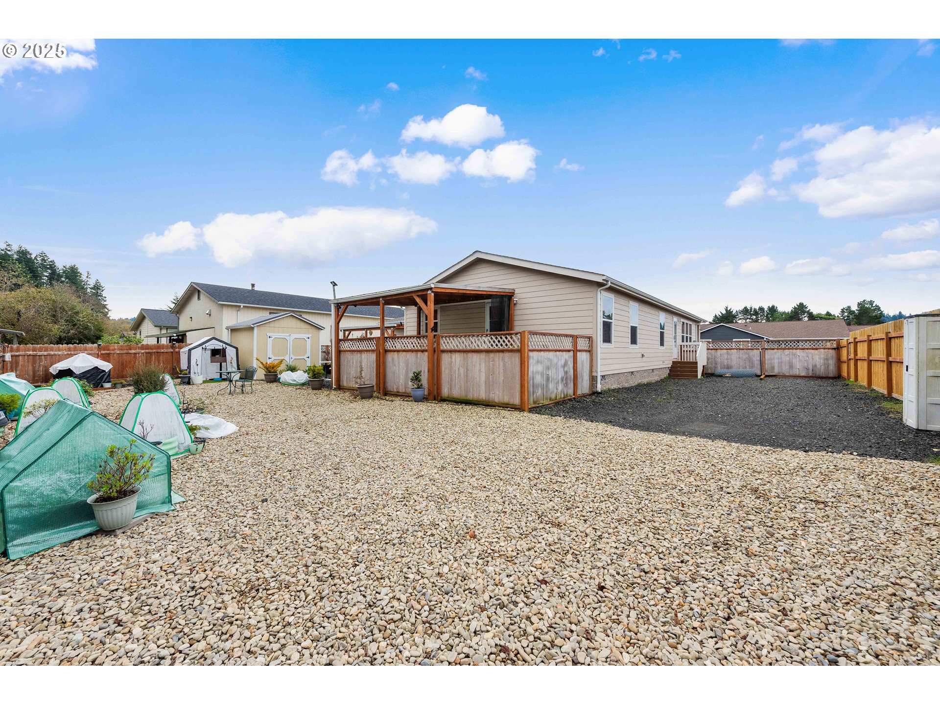 1060 Cedar Loop Lakeside, OR 97449 - Photo 30 of 36 Covered Patio