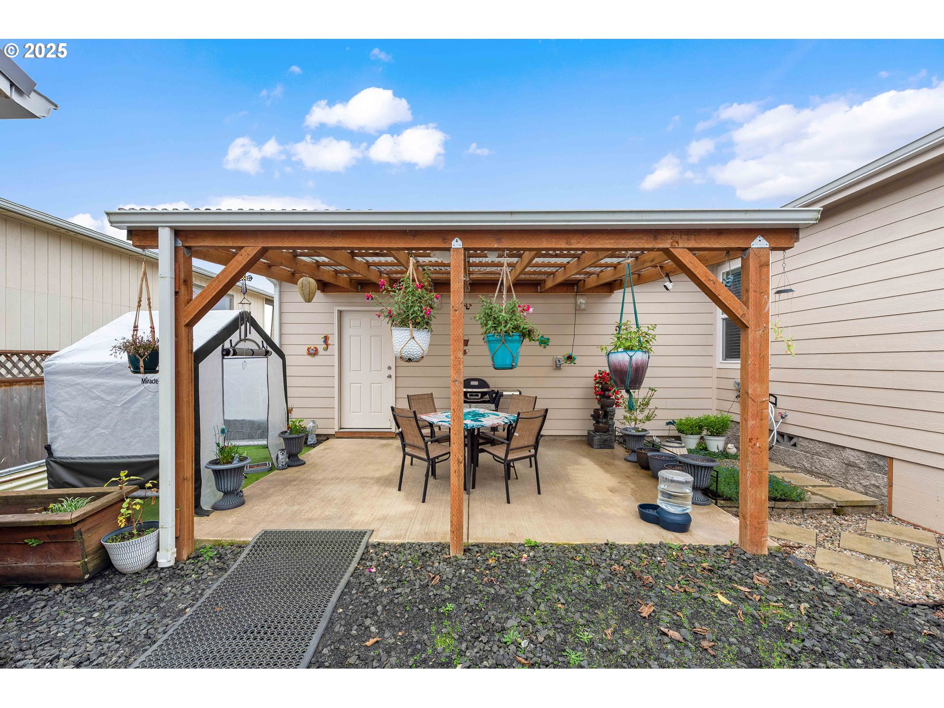 1060 Cedar Loop Lakeside, OR 97449 - Photo 31 of 36 Yard