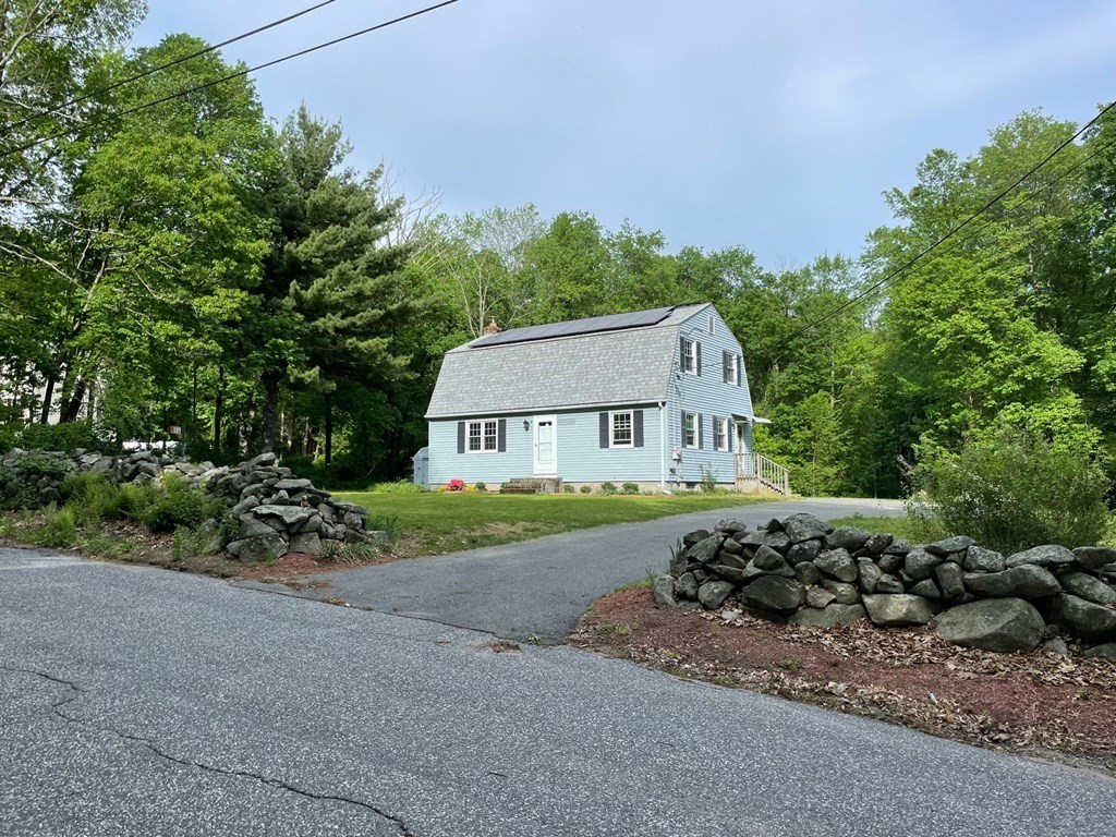 189 Michael Sears Road Belchertown, MA 01007 - Photo 1 of 11 Gallery Image 1