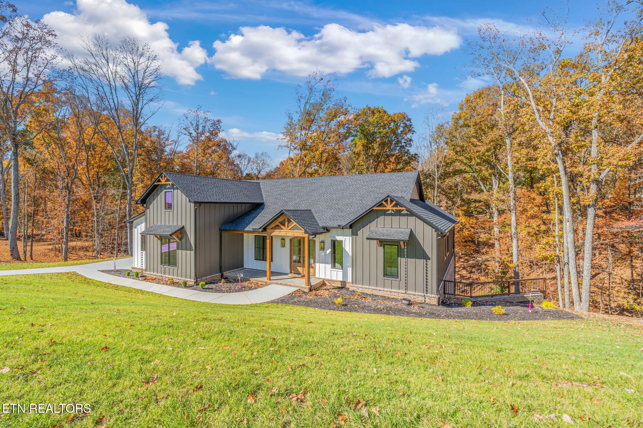 5-web-or-mls-788 Blackberry Ridge Drive-