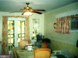 7721 Parkview Road Upper Darby, PA 19082 - Photo 4 of 6 Gallery Image 4