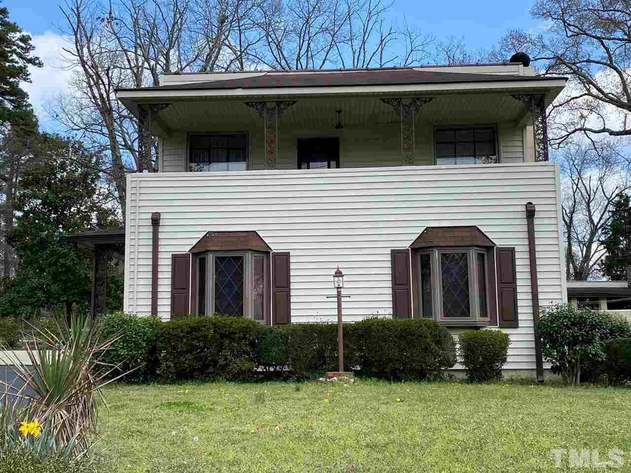 1821 Raleigh Road Henderson, NC 27536 - Photo 2 of 30 Gallery Image 2