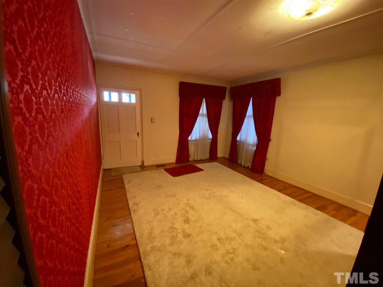 1821 Raleigh Road Henderson, NC 27536 - Photo 13 of 30 Gallery Image 13