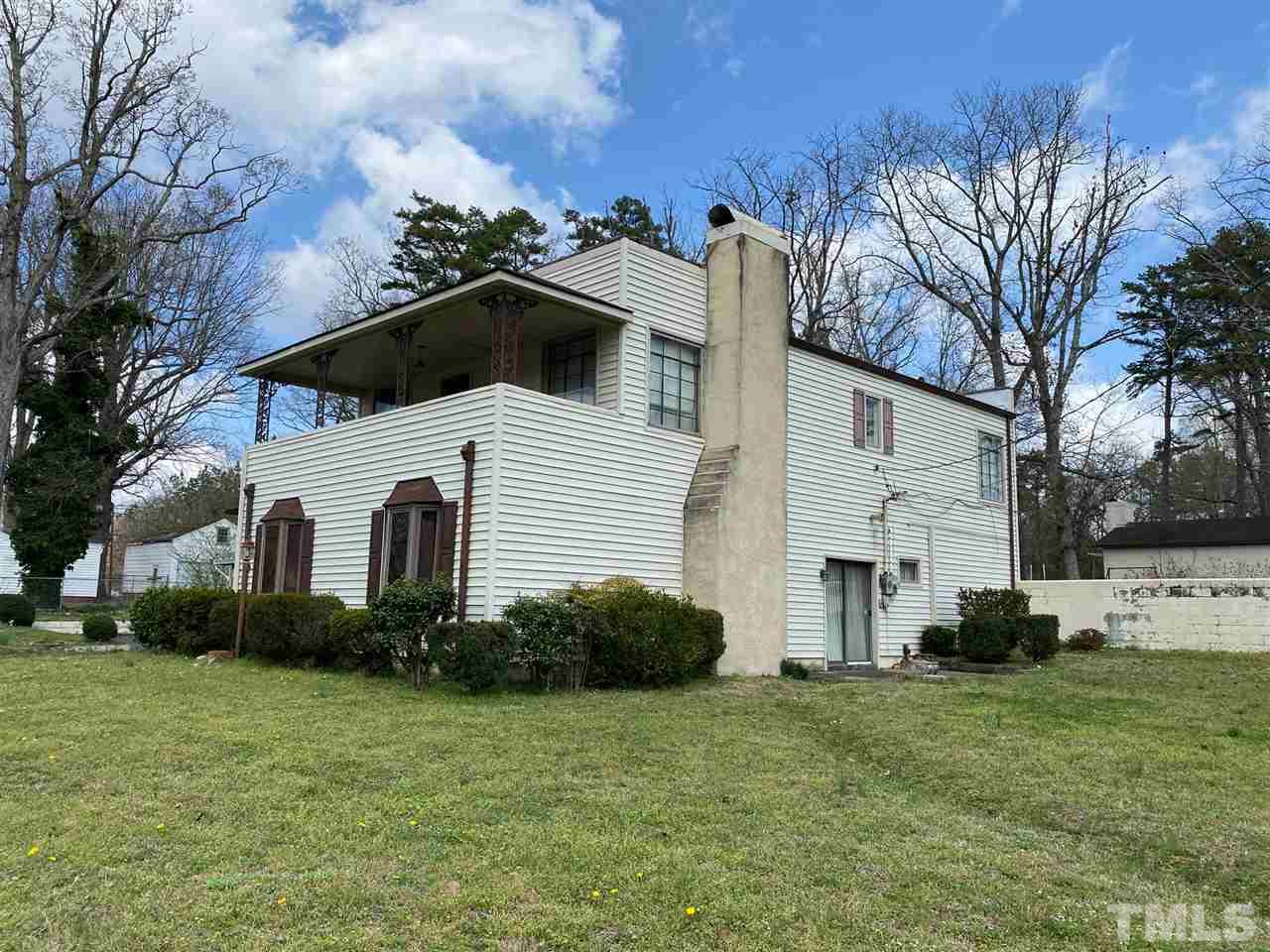 1821 Raleigh Road Henderson, NC 27536 - Photo 4 of 30 Gallery Image 4