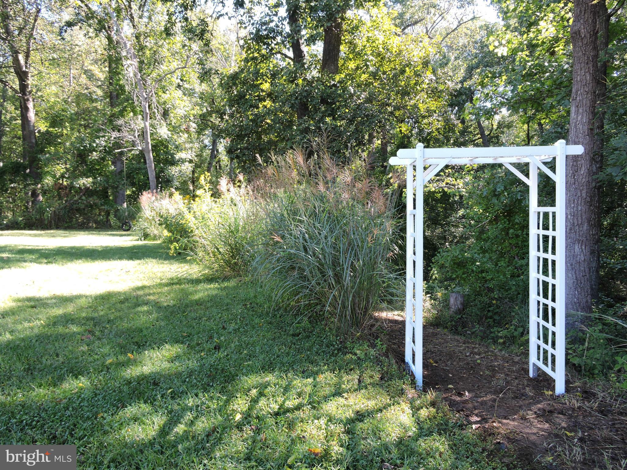 2504 Howard Grove Road Davidsonville, MD 21035 - Photo 28 of 30 Entrance to the walking path