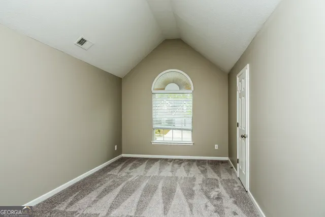 a view of empty room with window