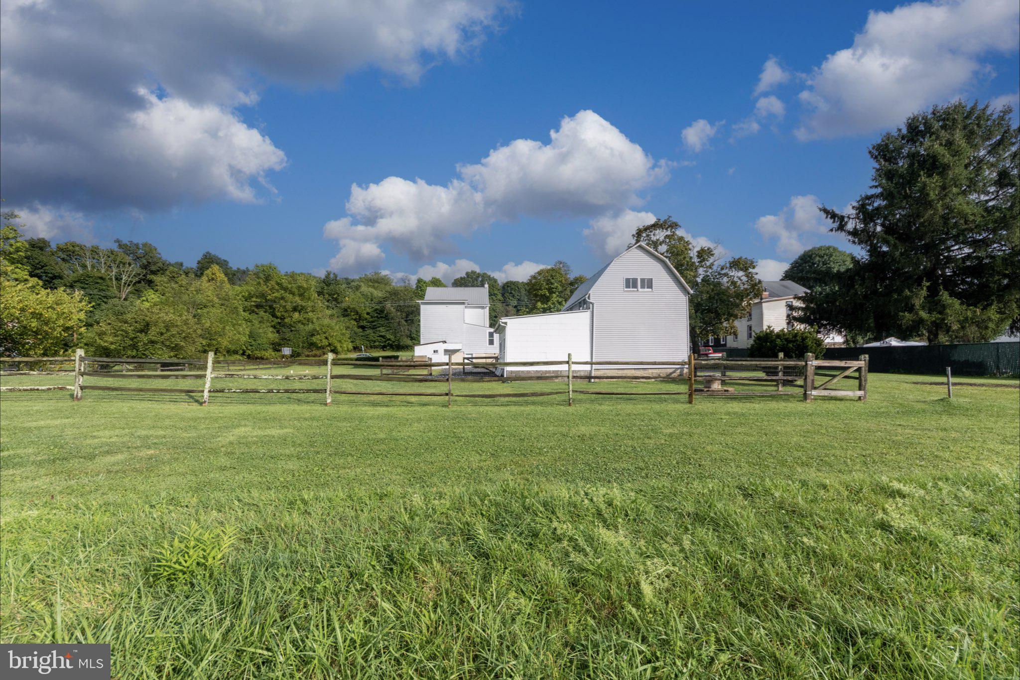 12 Hunter Forge Road Barto, PA 19504 - Photo 31 of 37 Gallery Image 31