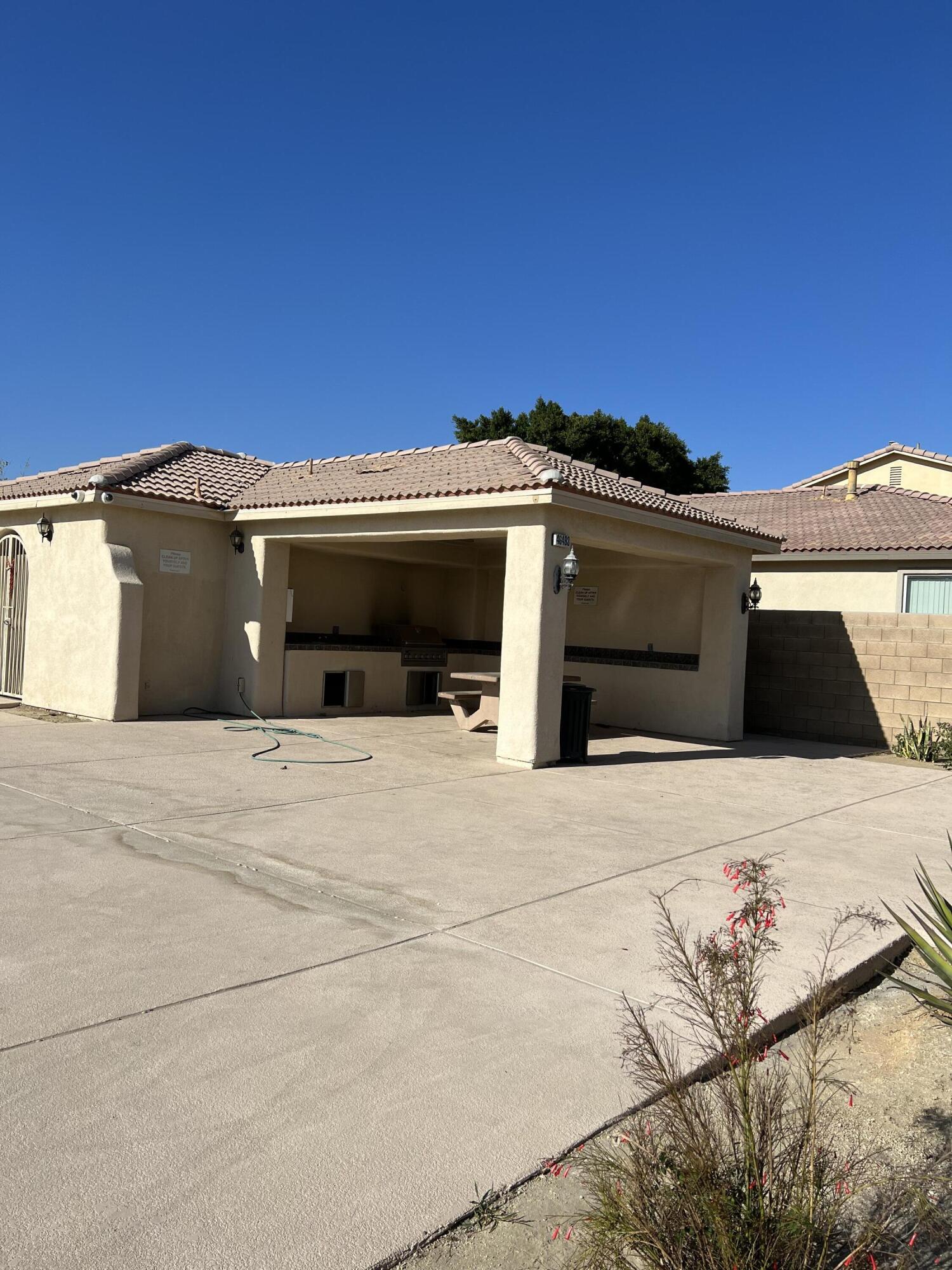 46450 Calle Raphael Indio, CA 92201 - Photo 33 of 33 a front view of a house