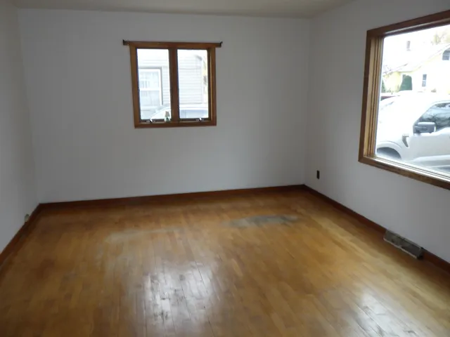 $175,000 | 136 Garfield Avenue, Clintonville, WI 54929