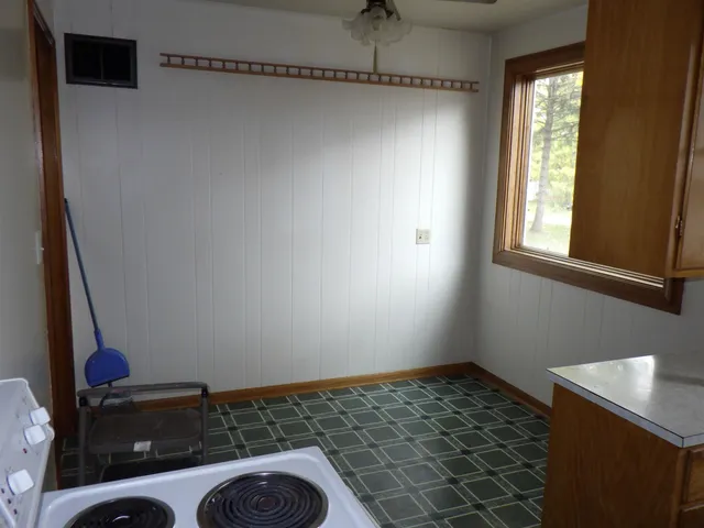 $175,000 | 136 Garfield Avenue, Clintonville, WI 54929