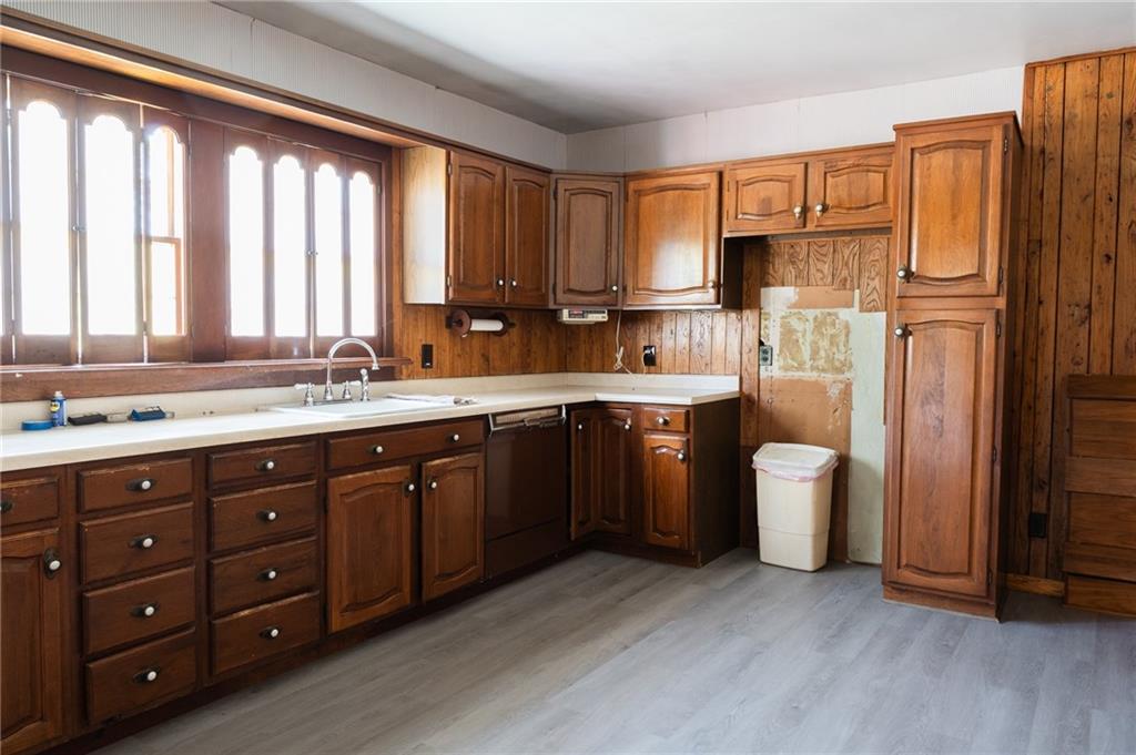 747 Frbk Herbert Road New Salem, PA 15468 - Photo 17 of 43