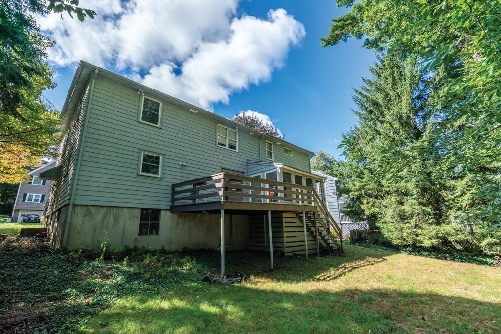 47 Sutton Road Needham, MA 02492 - Photo 10 of 14