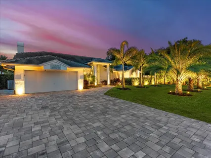 $2,995,000 | 1002 Lake Shore Drive, Delray Beach, FL 33444
