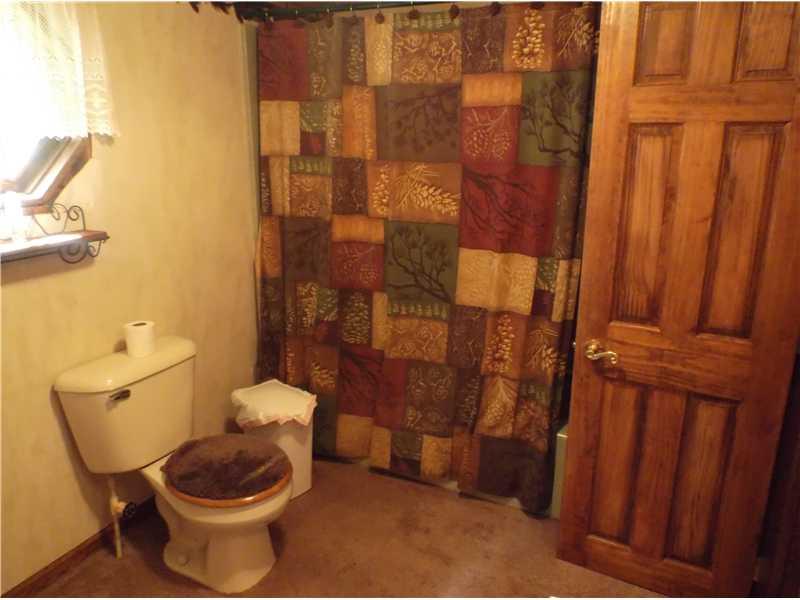 28 Bailey Road Deemston, PA 15333 - Photo 11 of 25 Full Bath.