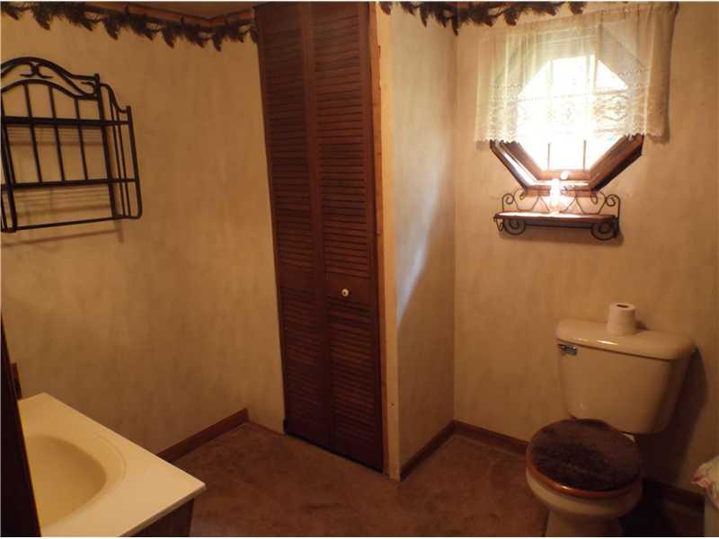 28 Bailey Road Deemston, PA 15333 - Photo 12 of 25 Full Bath.
