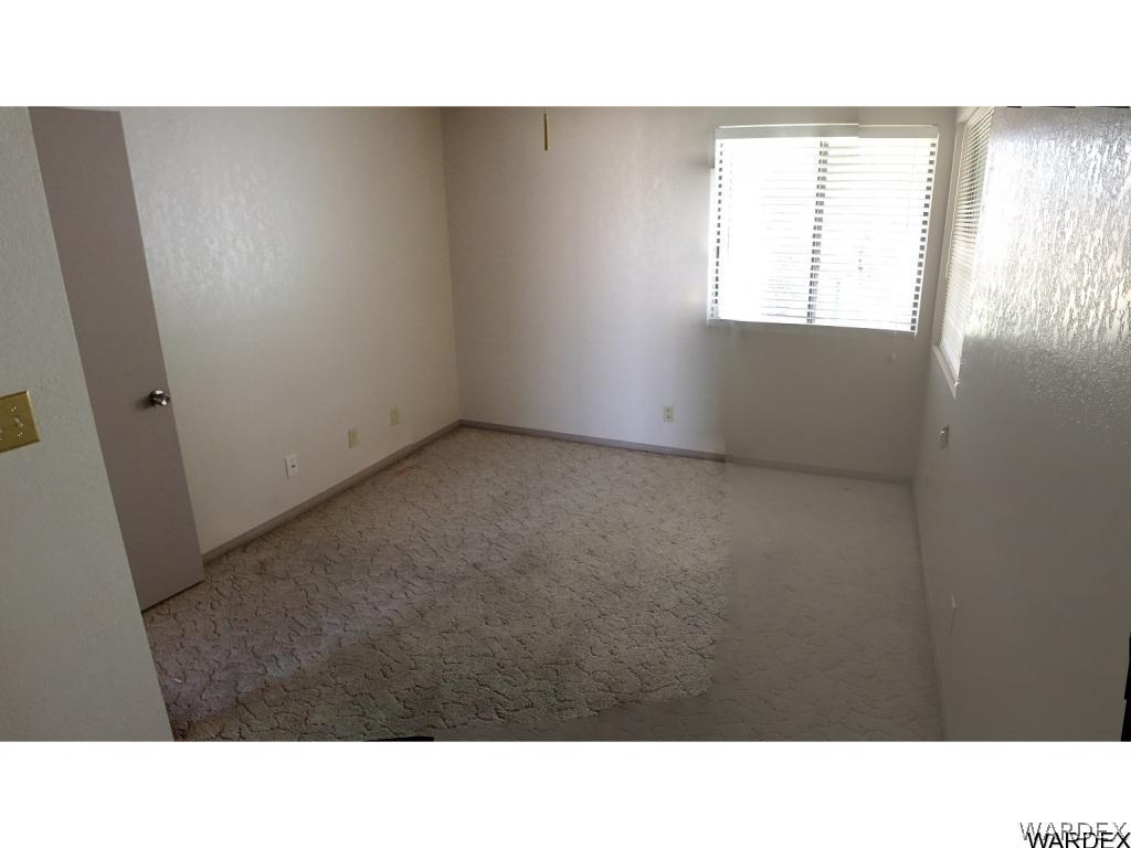 4266 Mercer Road Bullhead City, AZ 86429 - Photo 12 of 33 3rd Bedroom