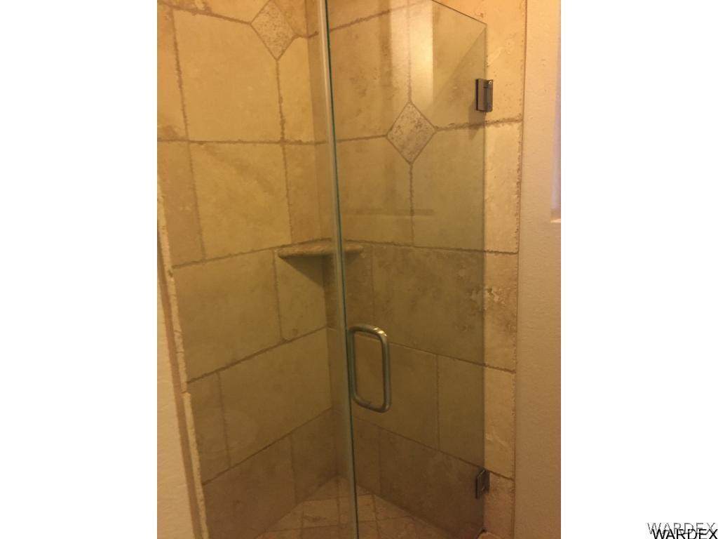 4266 Mercer Road Bullhead City, AZ 86429 - Photo 15 of 33 Main Bath shower